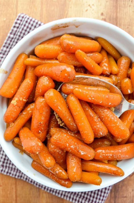 Mini Crock Pot Maple Glazed Carrots