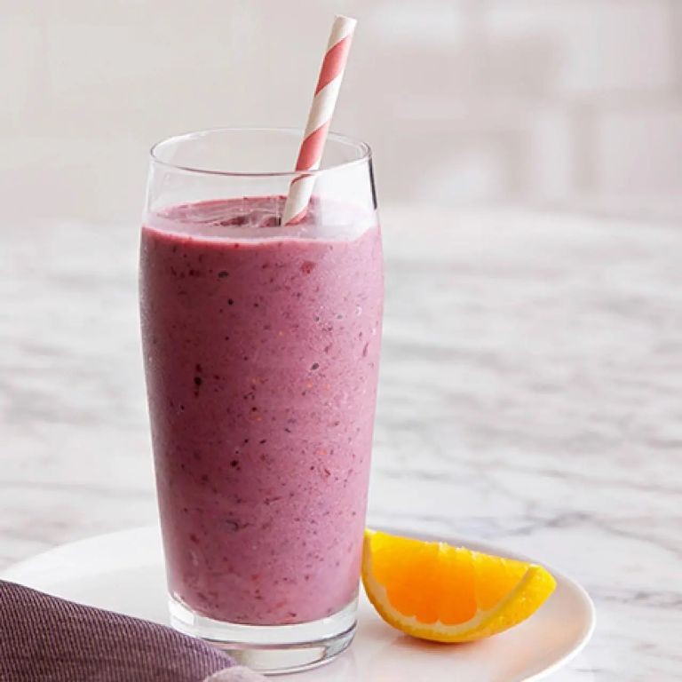 Mixed Berry and Banana Smoothie
