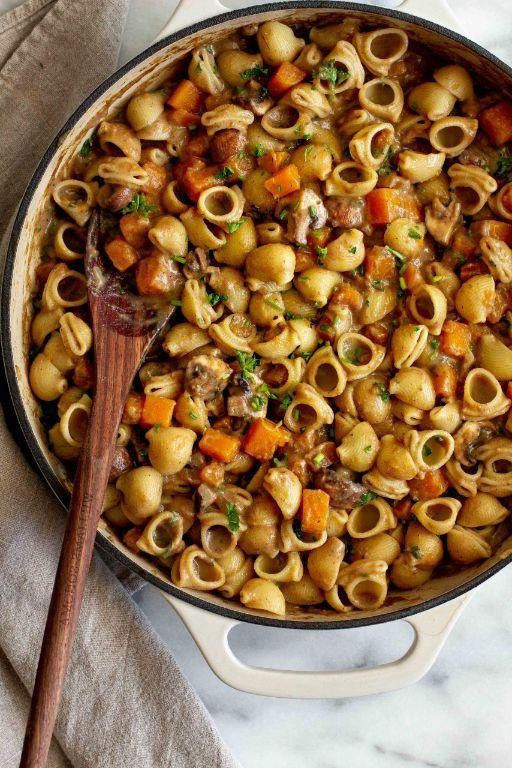 Mushroom and Thyme Butternut Squash Pasta Sauce