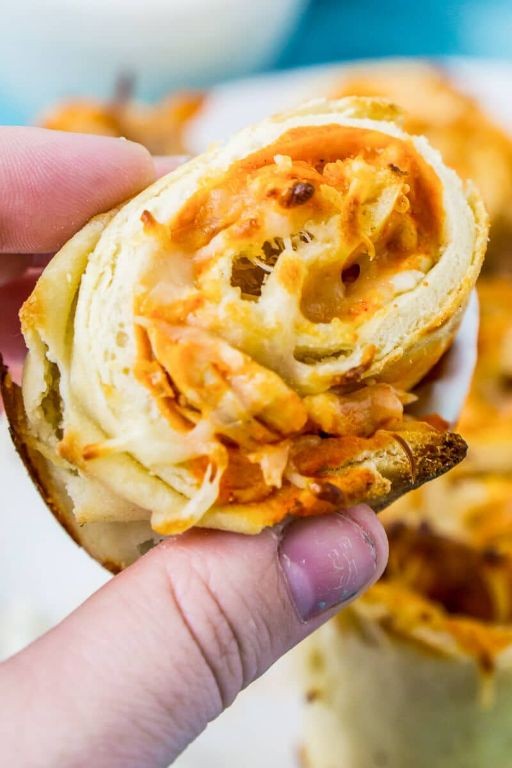 Naan Bread Buffalo Chicken Roll-Ups