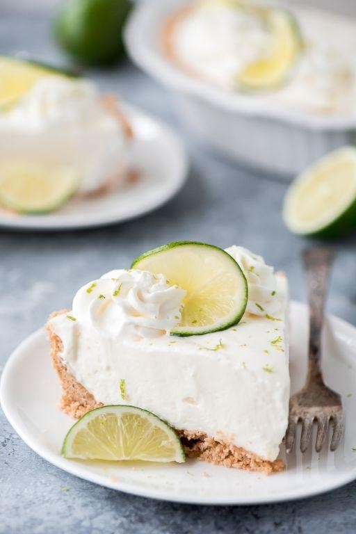 No-Bake Key Lime Pie with Whipped Cream Topping