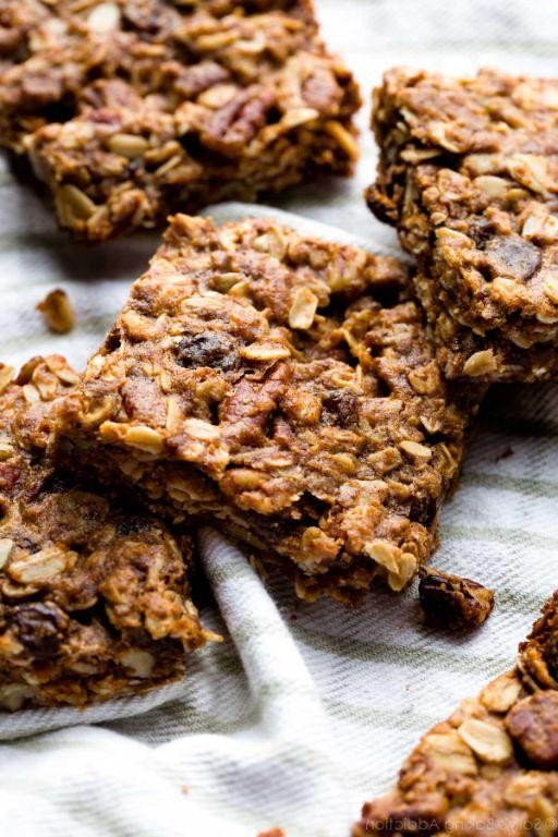 Oatmeal Raisin Granola Bars