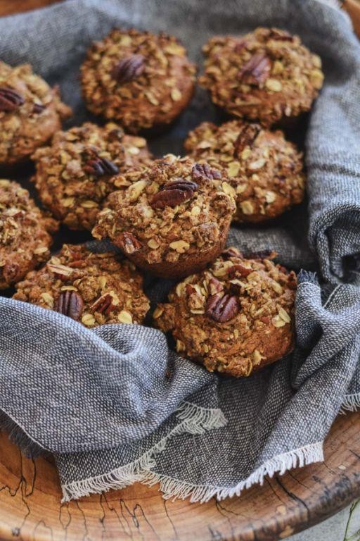 Oatmeal Raisin Vegan Muffins