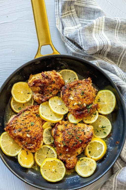 One-Pan Lemon Garlic Butter Chicken Thighs