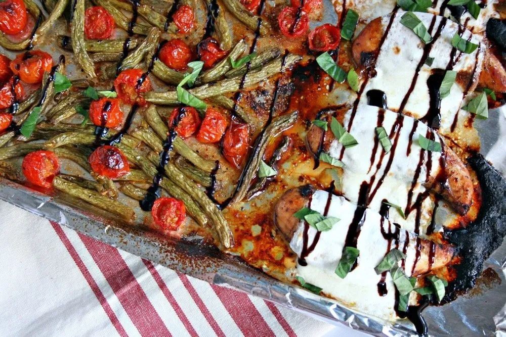One-Pan Mozzarella Chicken and Veggies