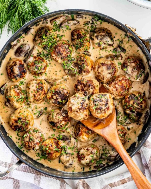 Oven-Baked Meatballs with Mushroom Gravy