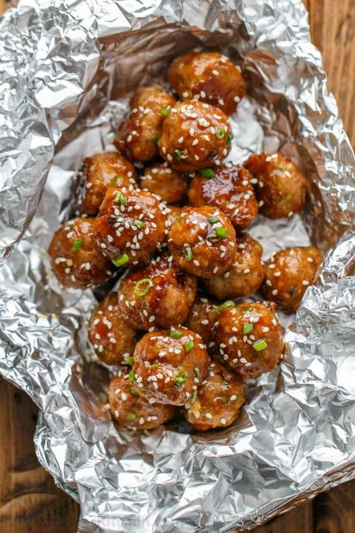 Oven-Baked Teriyaki Meatballs with Sesame Seeds