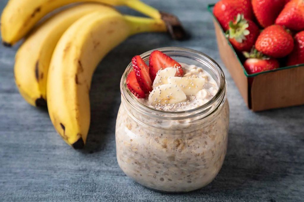 Overnight oats with almond milk and chia seeds