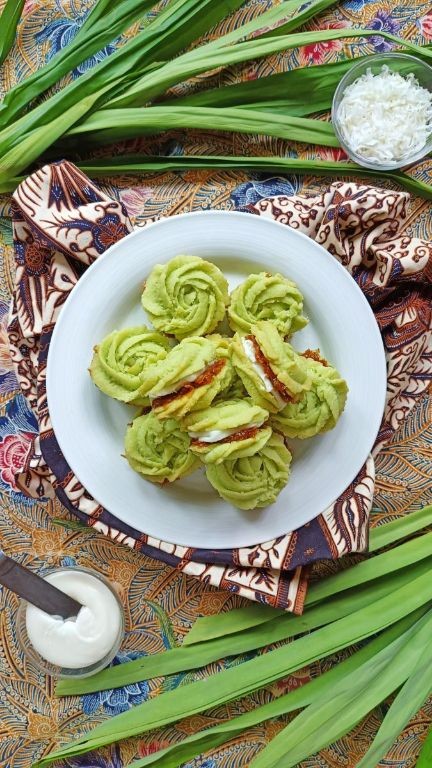 Pandan Butter Cookies