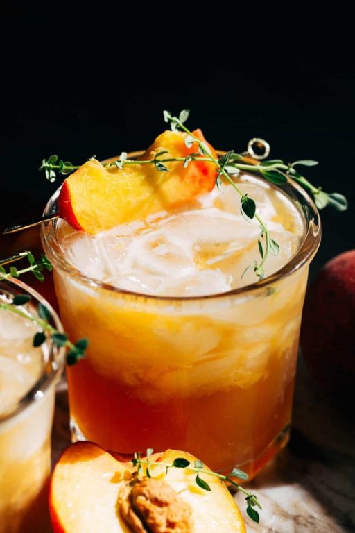 Peach Iced Tea with Bourbon