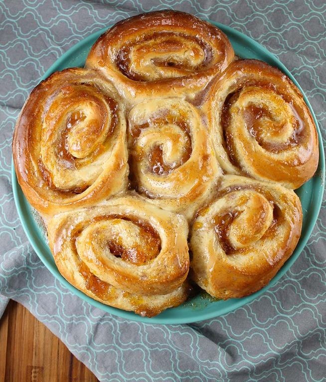 Peach and Cinnamon Roll Pastry Bake