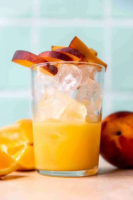 Peach-Orange Fuzzy Navel Iced Tea