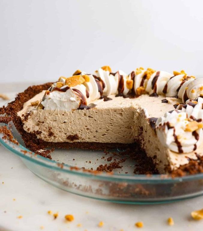 Peanut Butter Cheesecake Pie