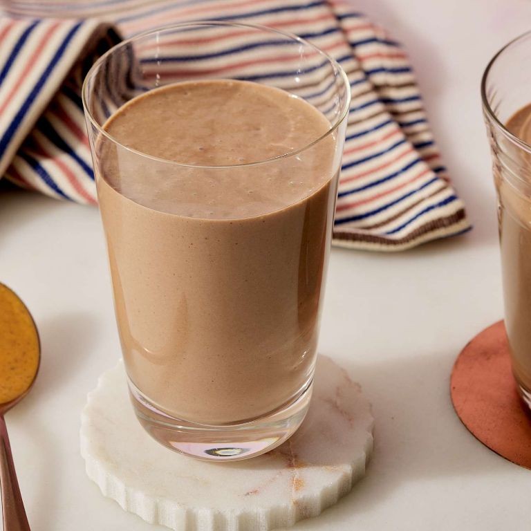 Peanut Butter Chocolate Protein Shake