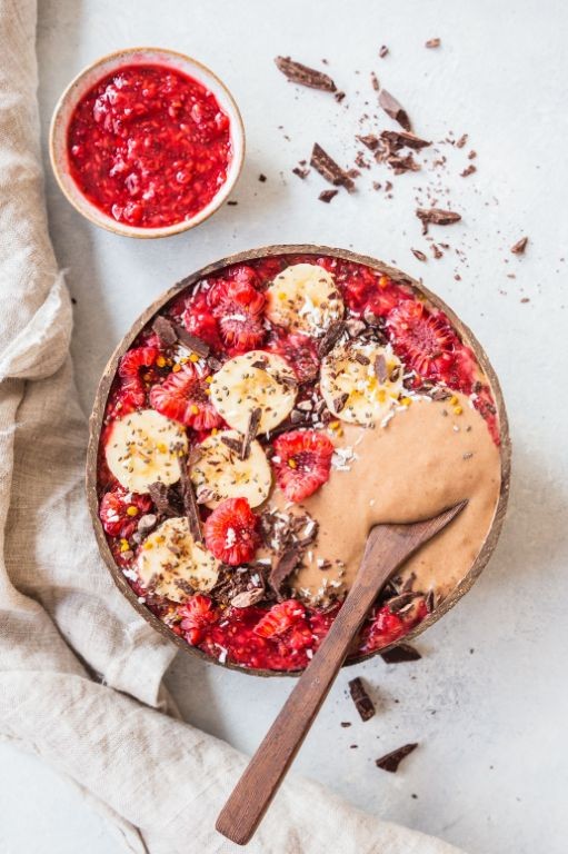 Peanut Butter and Jelly Smoothie Bowl