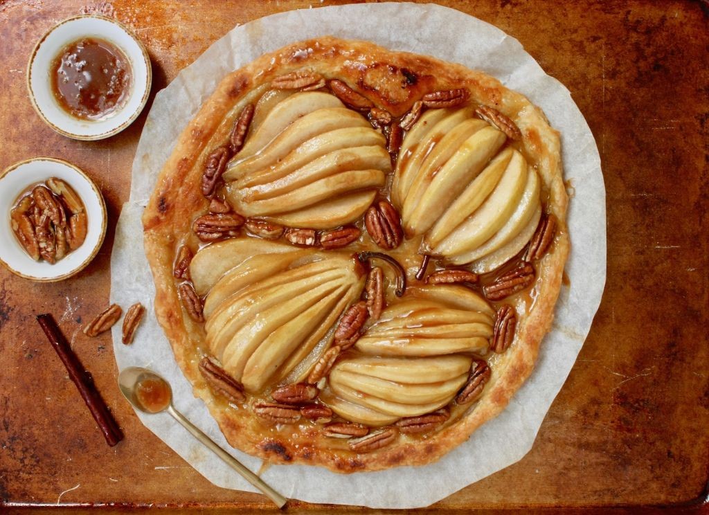 Pear and Pecan Pie