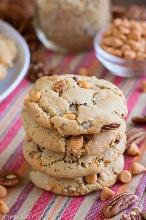 Pecan Pie Cookies with Butterscotch Chips