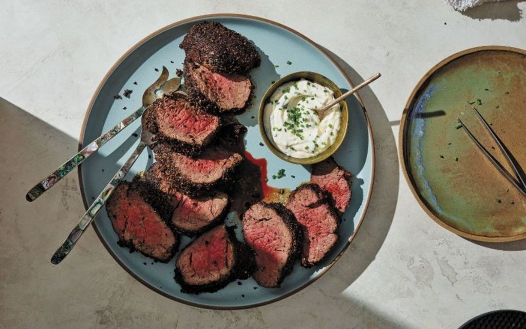 Peppercorn-Crusted Beef Fondue with Horseradish Cream
