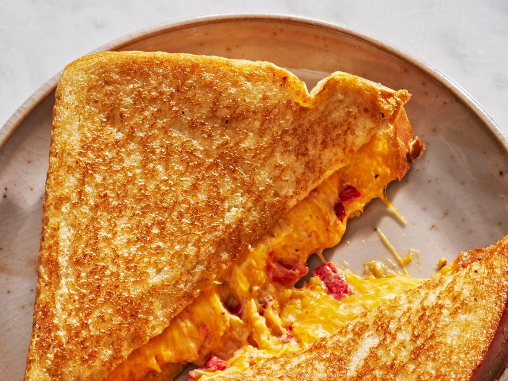 Pimento Cheese Grilled Cheese Sandwich