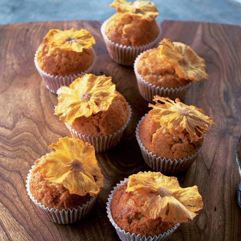 Pineapple Cheesecake Muffins