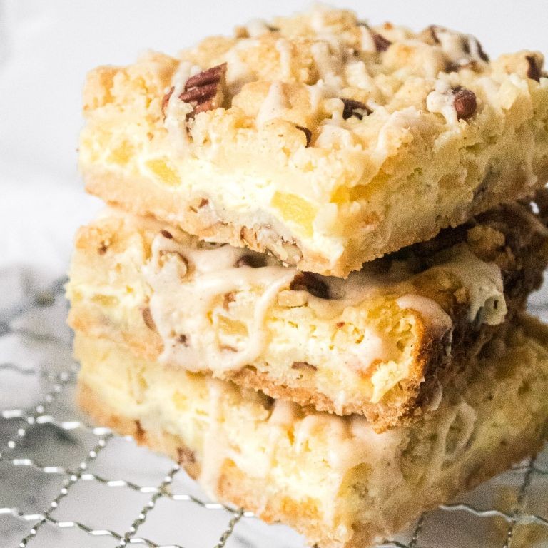 Pineapple cream cheese dessert bars