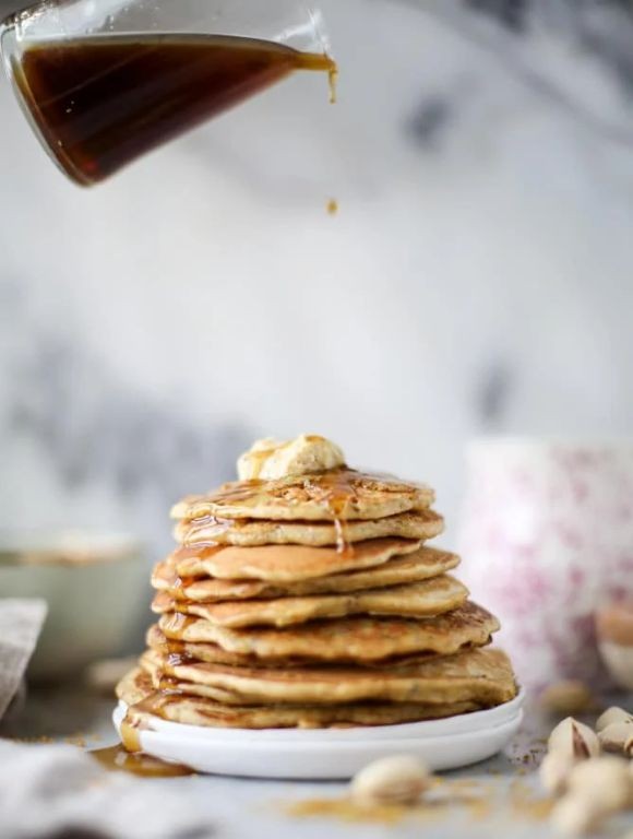 Pistachio Butter Pancakes with Maple Syrup