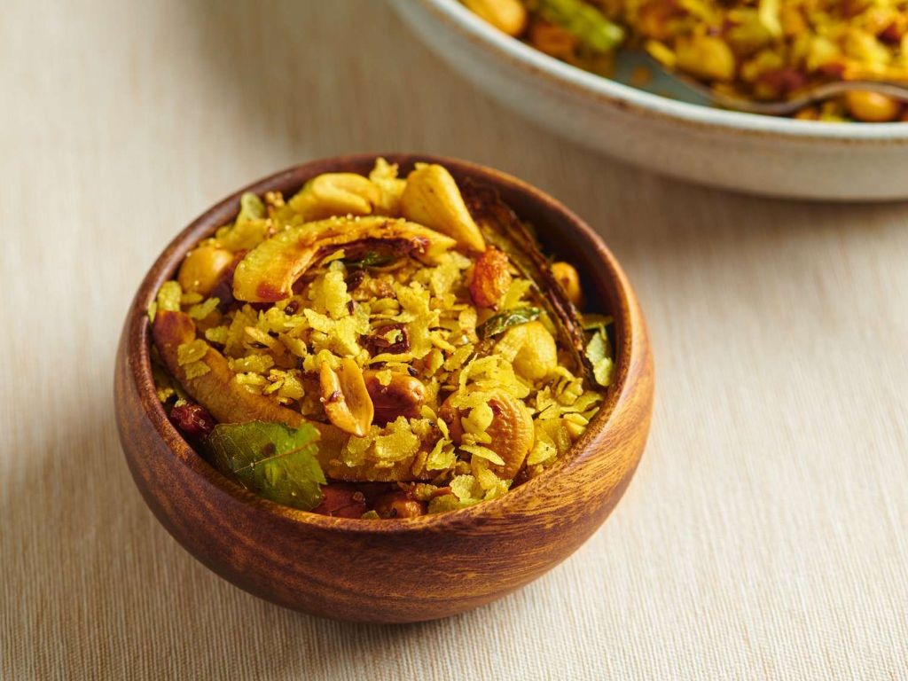 Poha Chivda for Snacking