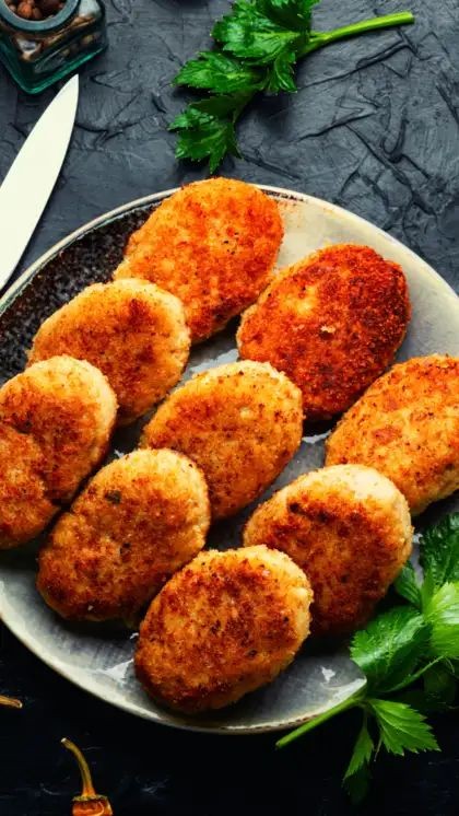 Poha Cutlets with Mint Chutney