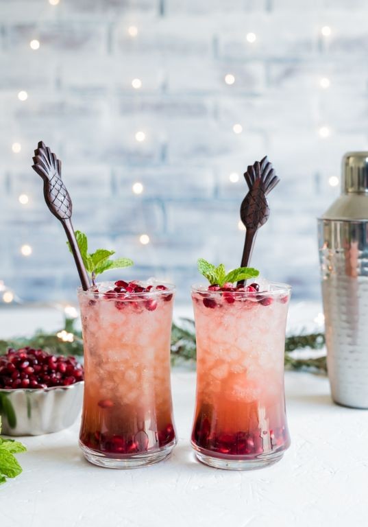 Pomegranate Rum Fizz Shot