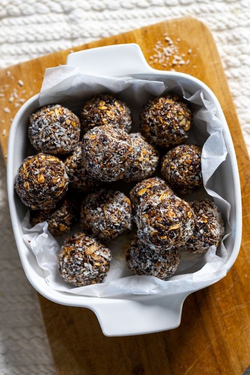 Prune and Almond Energy Balls