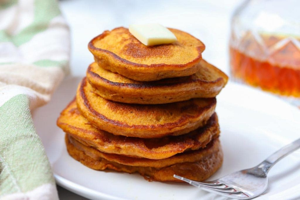 Pumpkin Spice Bisquick Pancakes