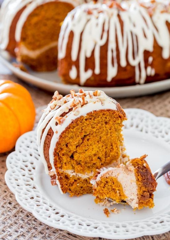 Pumpkin Spice Bundt Cake with Cream Cheese Filling