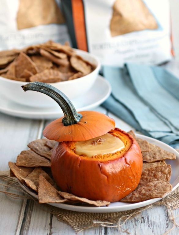 Pumpkin Spice Velveeta Queso Fondue