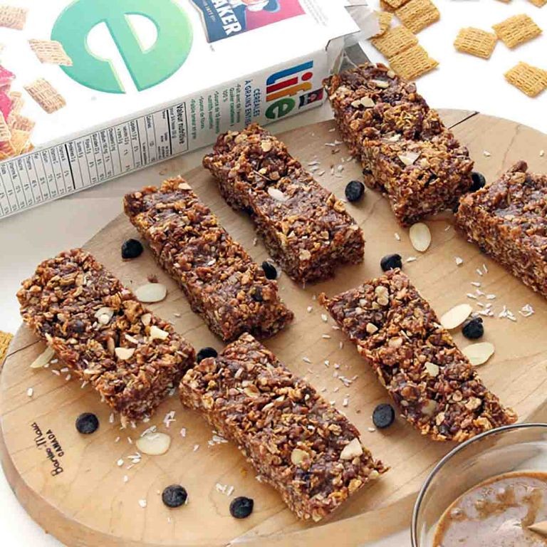 Quaker Oats Granola Bars with Honey and Almonds
