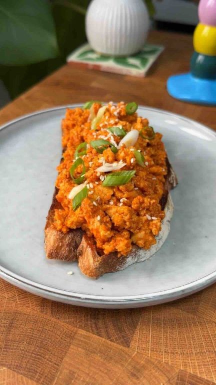 Quick Gochujang Tofu Scramble