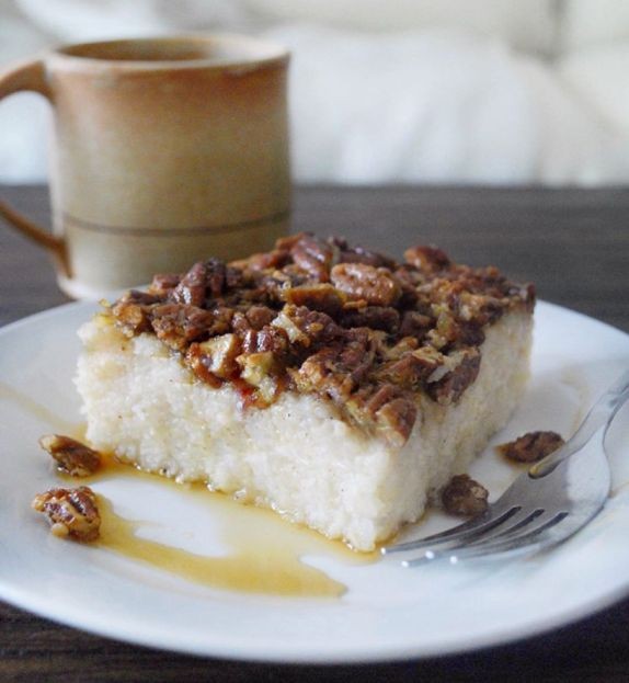 Quick Grits with Maple Syrup and Pecans