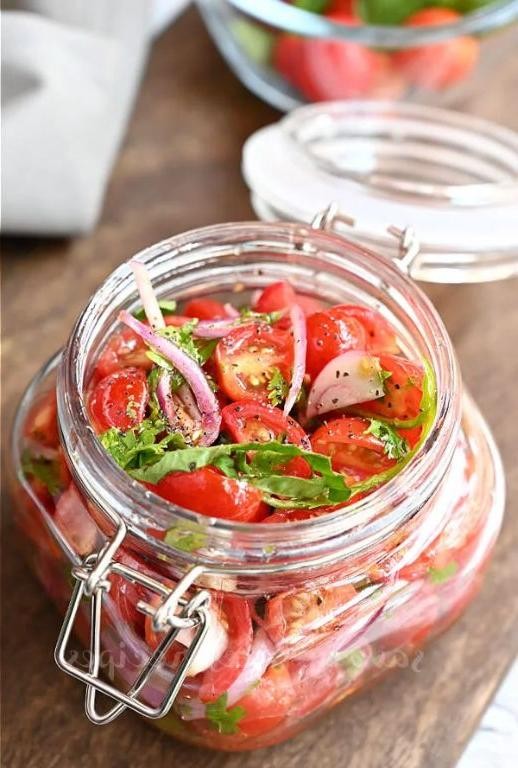 Quick Refrigerator Pickled Tomatoes with Basil