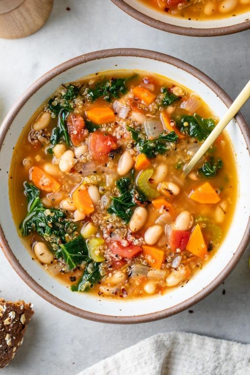 Quinoa and Kale Soup with White Beans