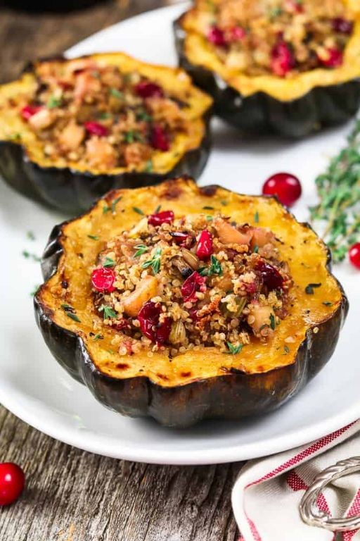 Quinoa-Stuffed Acorn Squash