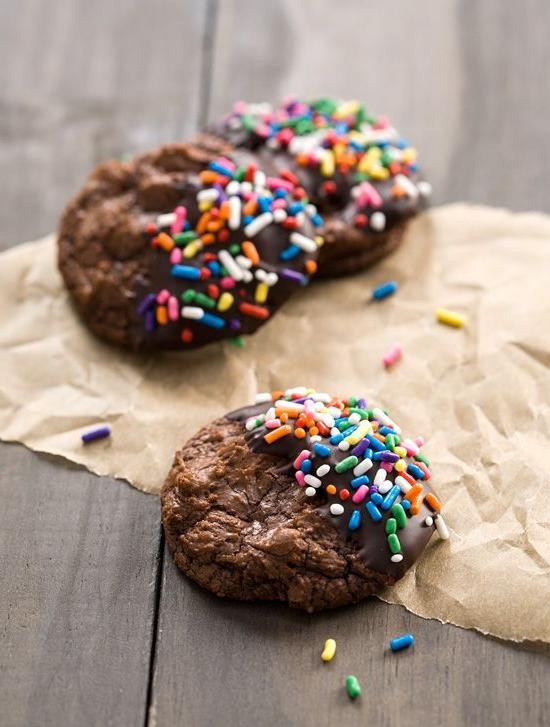20 Colorful Rainbow Cookie Recipes for Every Occasion