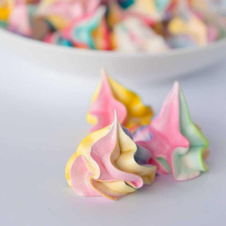 Rainbow Meringue Cookies