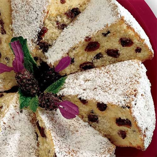 Raisin Sour Cream Pound Cake