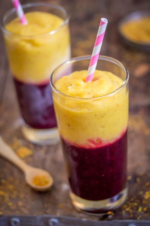 Raspberry Mango Turmeric Smoothie