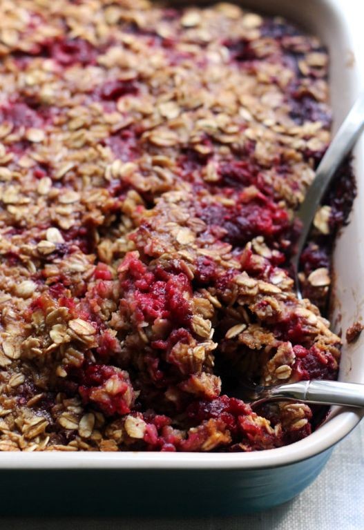 Raspberry Oatmeal Bake with Honey Glaze
