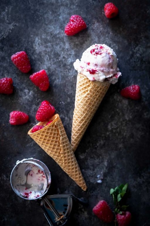 Raspberry Swirl Ice Cream