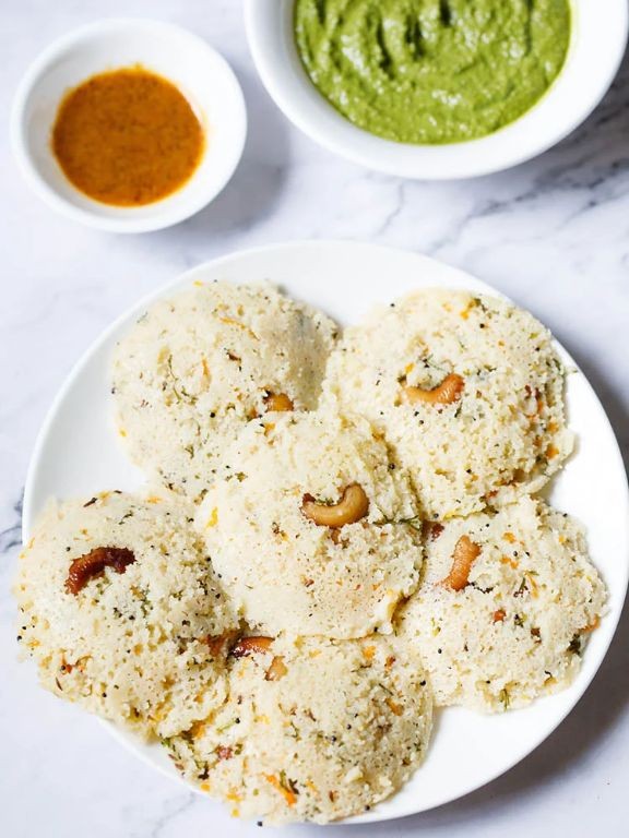 Rava Idli with Tamarind Chutney