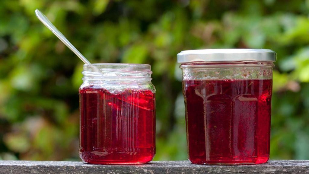 Red Currant and Mint Jelly