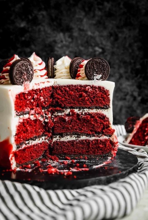 Red Velvet Ice Cream Cake with Oreo Crust