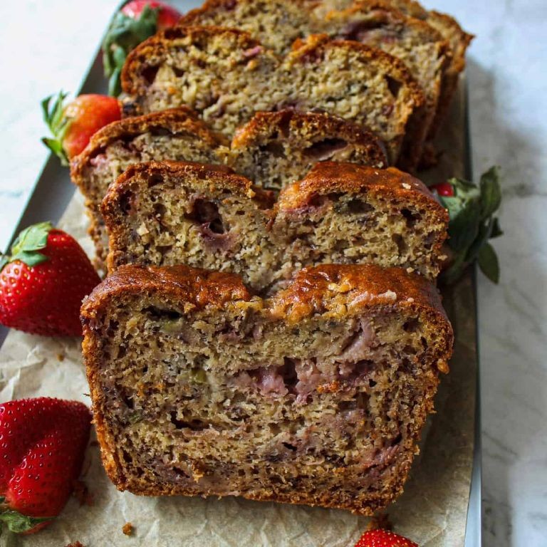 Rhubarb Banana Bread with Walnuts