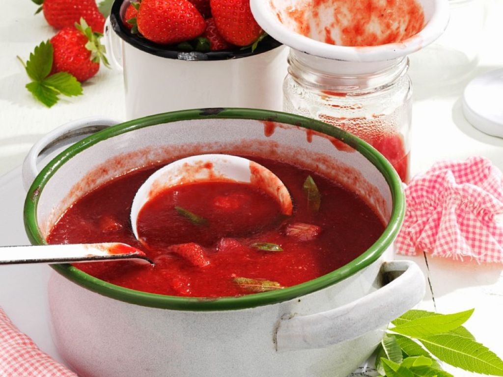Rhubarb Lemon Verbena Jam